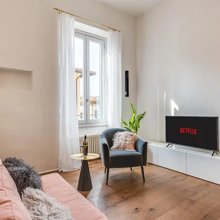 Latini's Apartamento