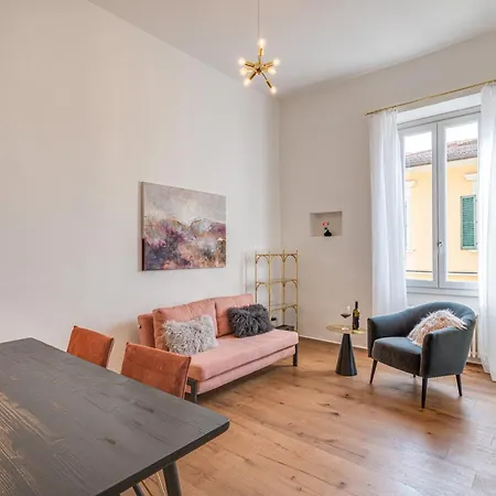 Latini's Apartamento *